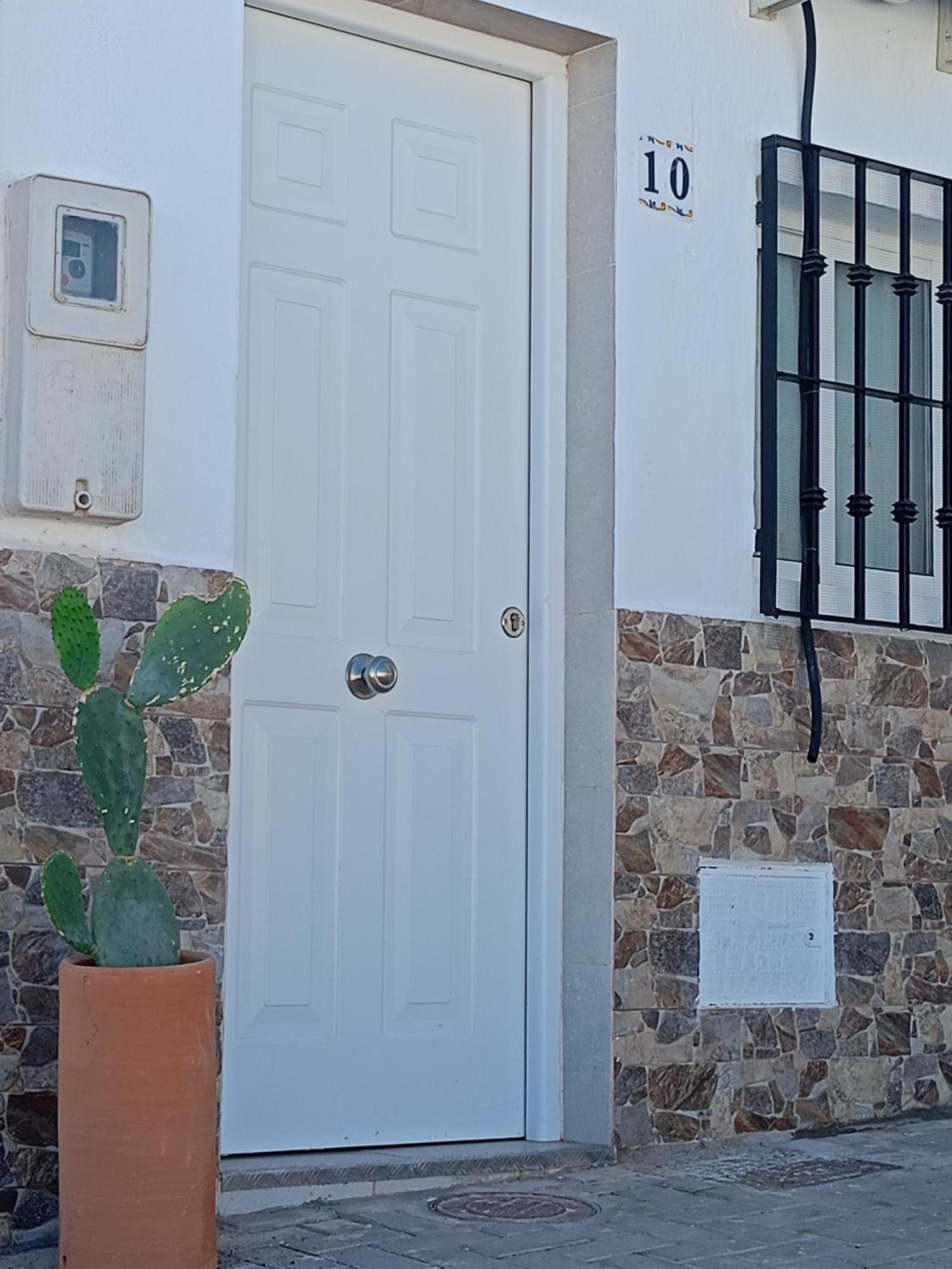 Encantadora Casa-Cueva En Pleno Barrio Alfarero De Níjar Exterior photo