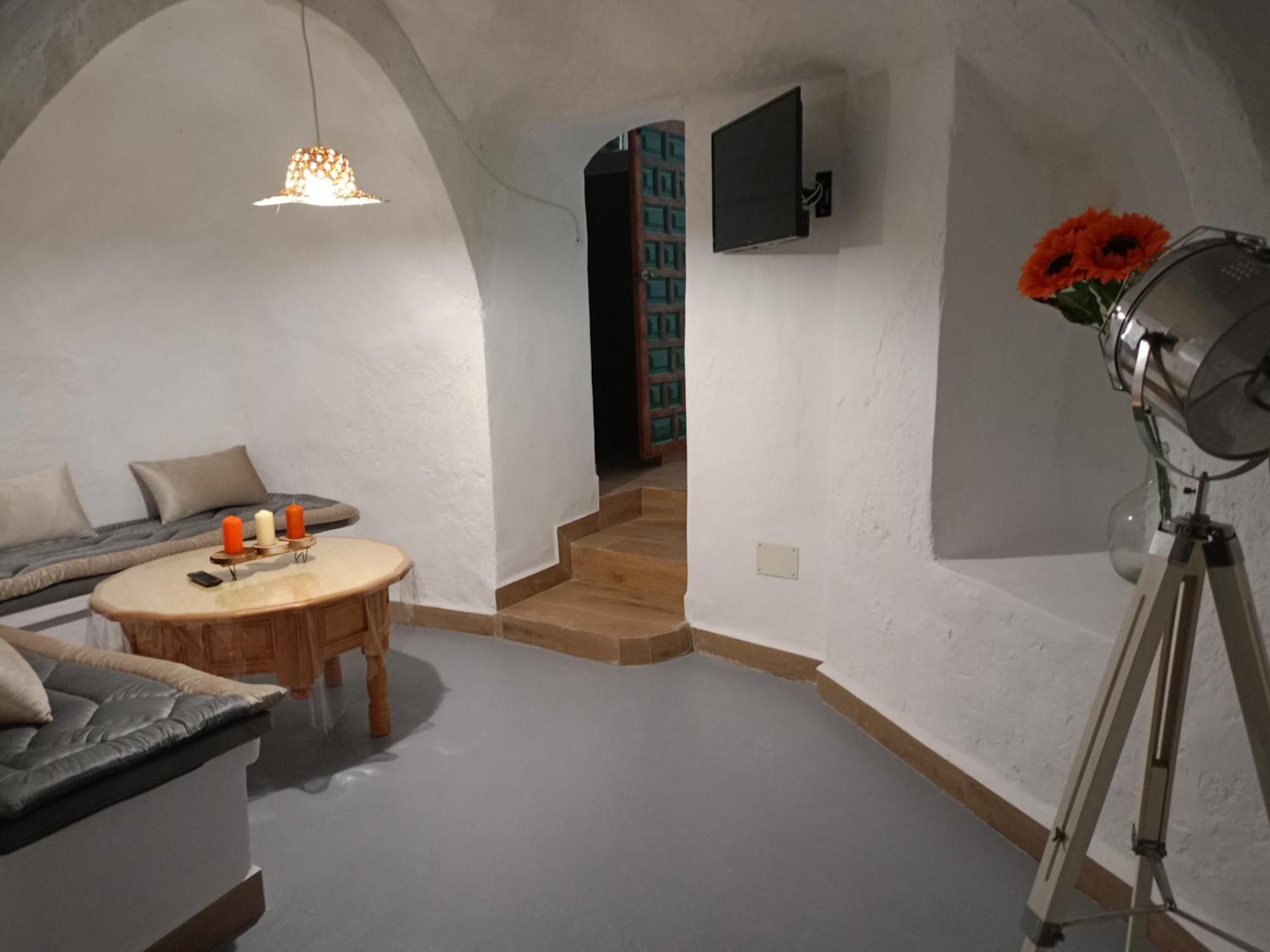 Encantadora Casa-Cueva En Pleno Barrio Alfarero De Níjar Exterior photo